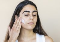 Featured image for Oily and Acne-Prone Skin? Learn How to Control Oil and Prevent Breakouts